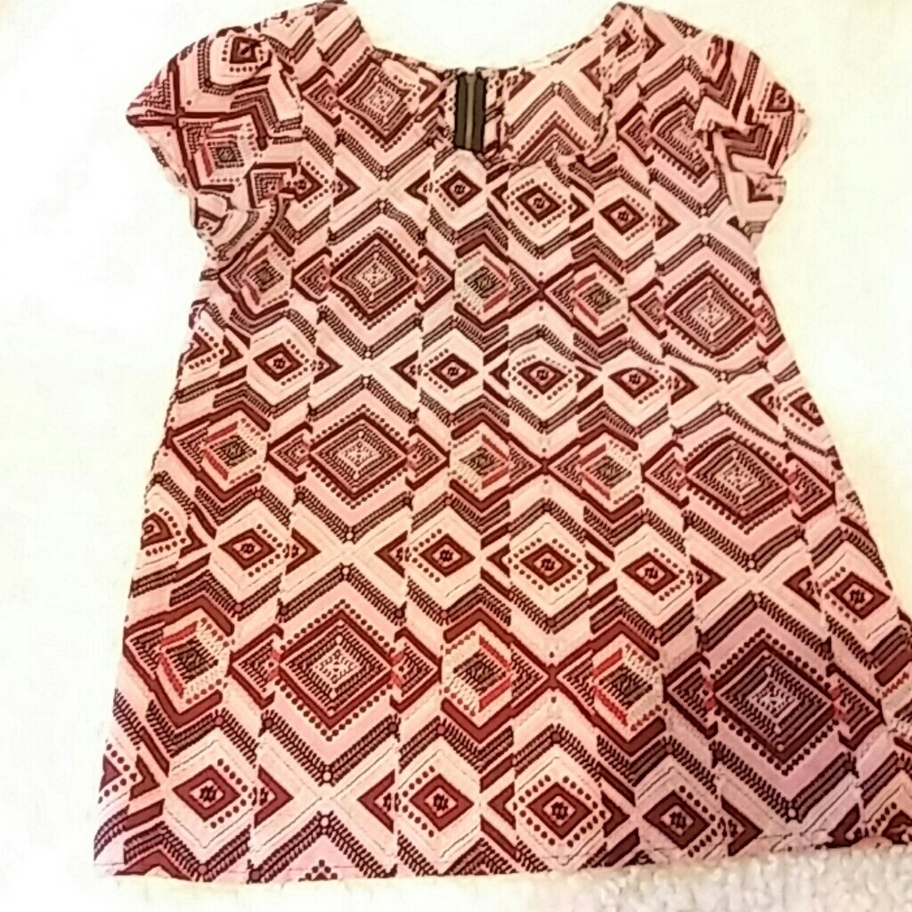 Red and pink diamond design blouse